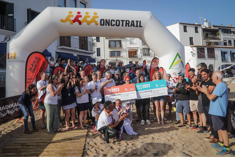The 7th OncoSwim adds 74,000 euros in donations for breast cancer